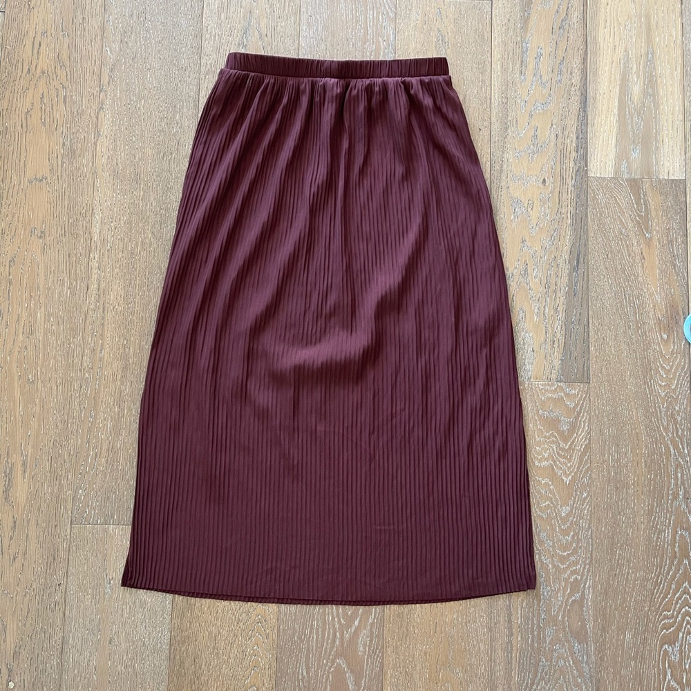 Wilfred Burgundy Midi Skirt